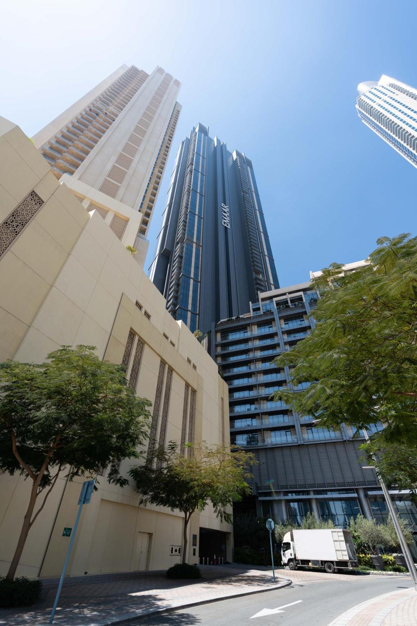 Lux Apt-Burj View Opp. Dxb Mall Дубай Экстерьер фото
